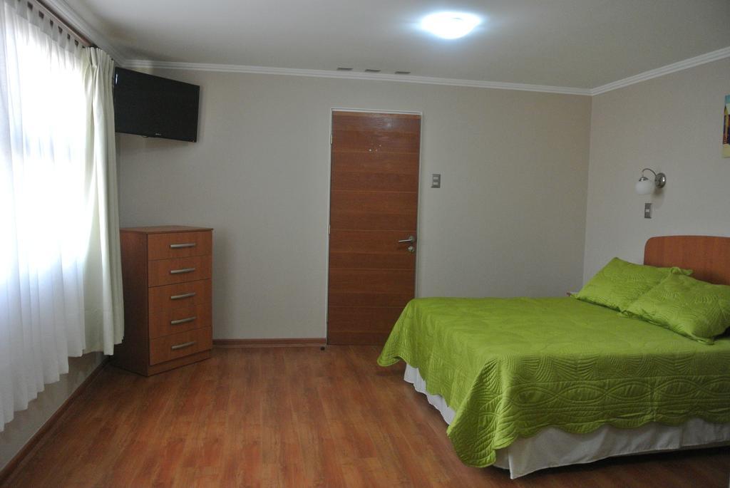 לה סרנה Hostal Solaris חדר תמונה